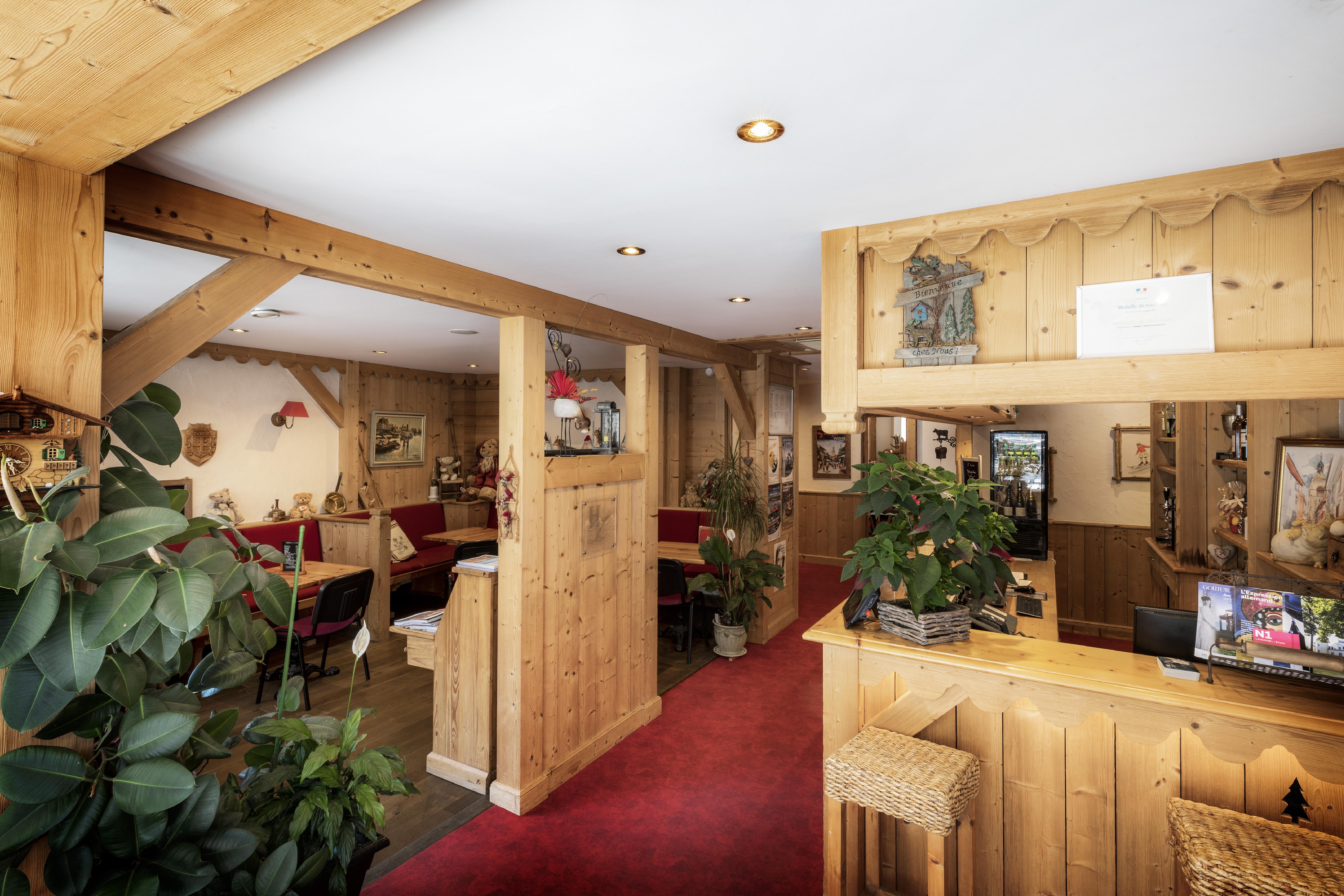 Hotel Le Littoral Evian-les-Bains Bagian luar foto