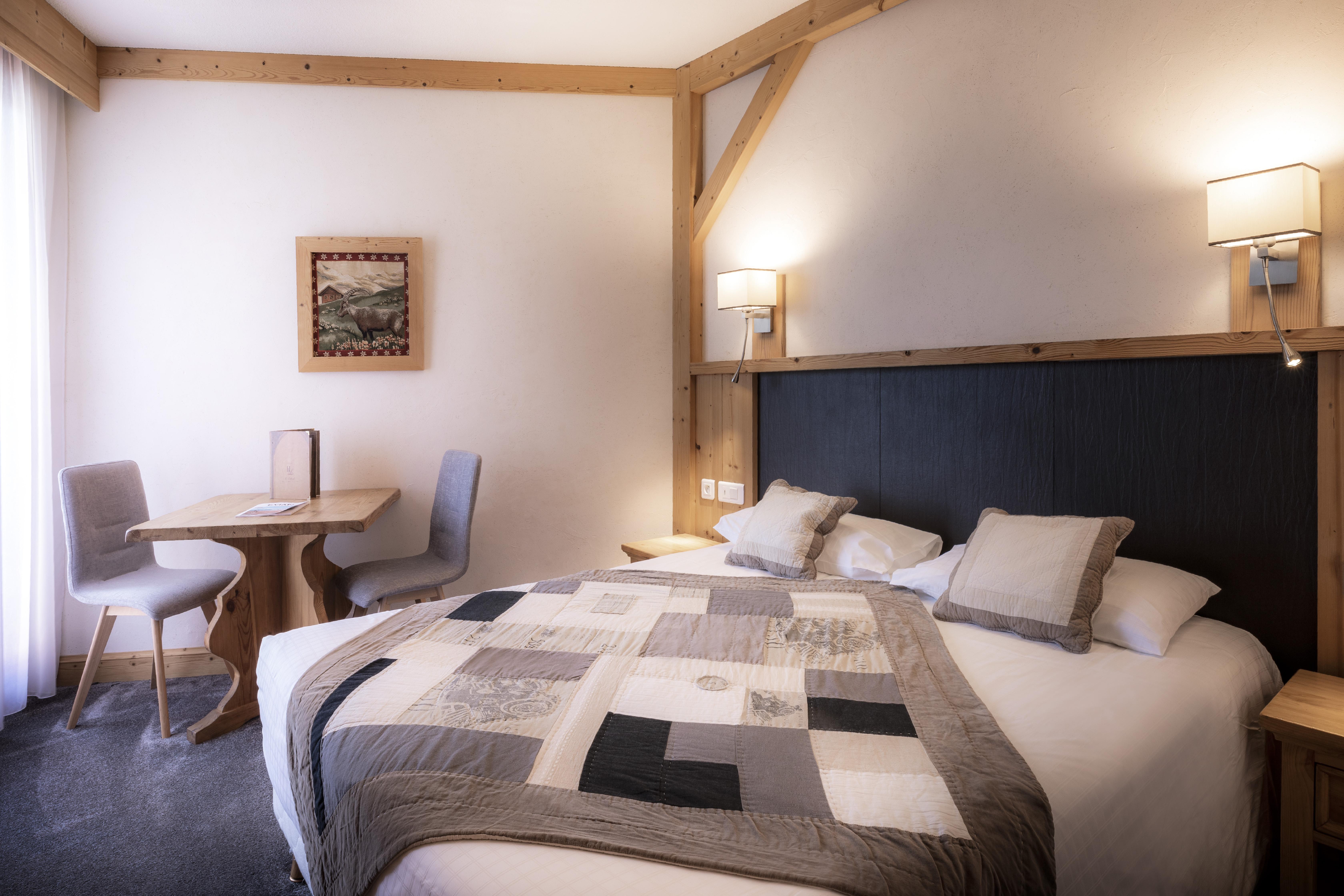 Hotel Le Littoral Evian-les-Bains Bagian luar foto